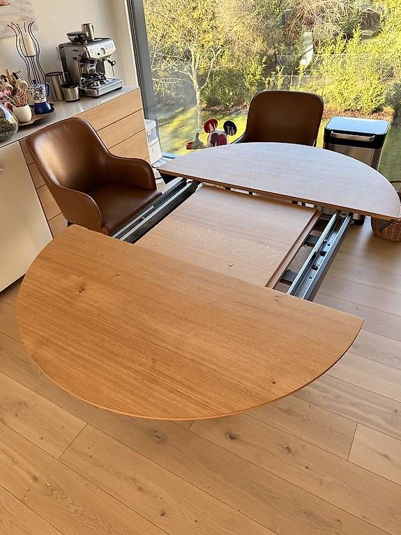 Tavoli: Table Ronde Pfister Extensible + 4 Chaises – Usato da Vandoeuvres venduto da phi_l57p 2