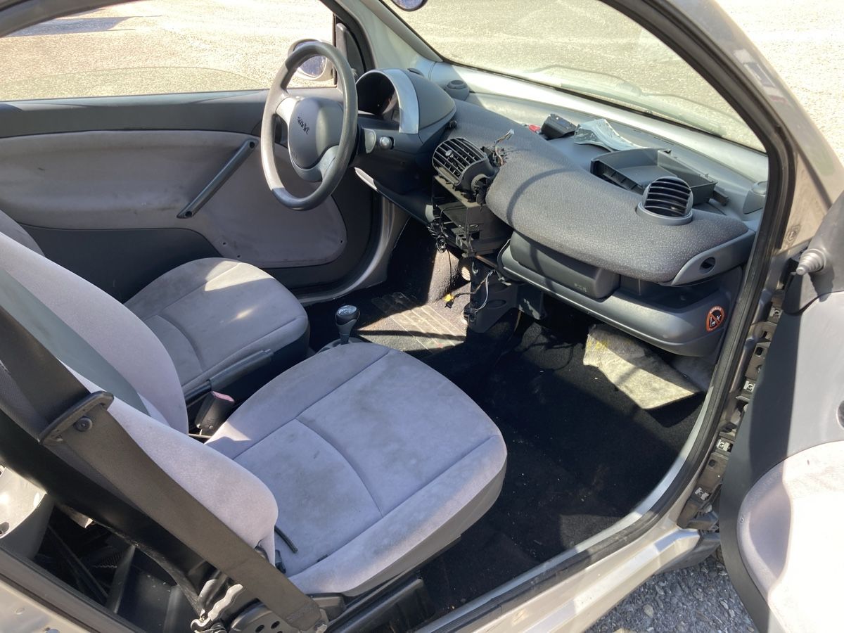 Smart Automobili: Smart ForTwo - ab 1 Fr. ! - Für Export oder als Teilespender – Usato da Magden venduto da CERS 5