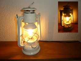 Petrollampe klein weiss 24cm Elektrifiziert LED