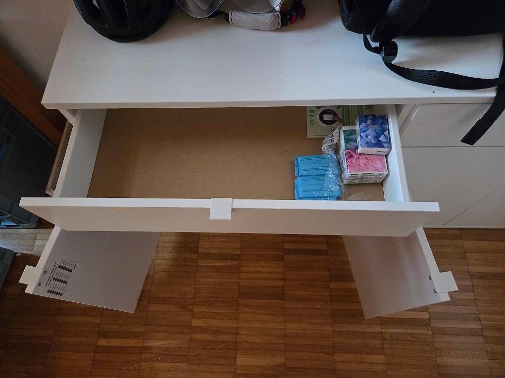 Ikea Cassettiere: Sideboard VIHALS + Regal KALLAX / IKEA – Usato da Birsfelden venduto da Meidam 1