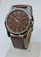 Elegante Quarzuhr mit Lederband braun