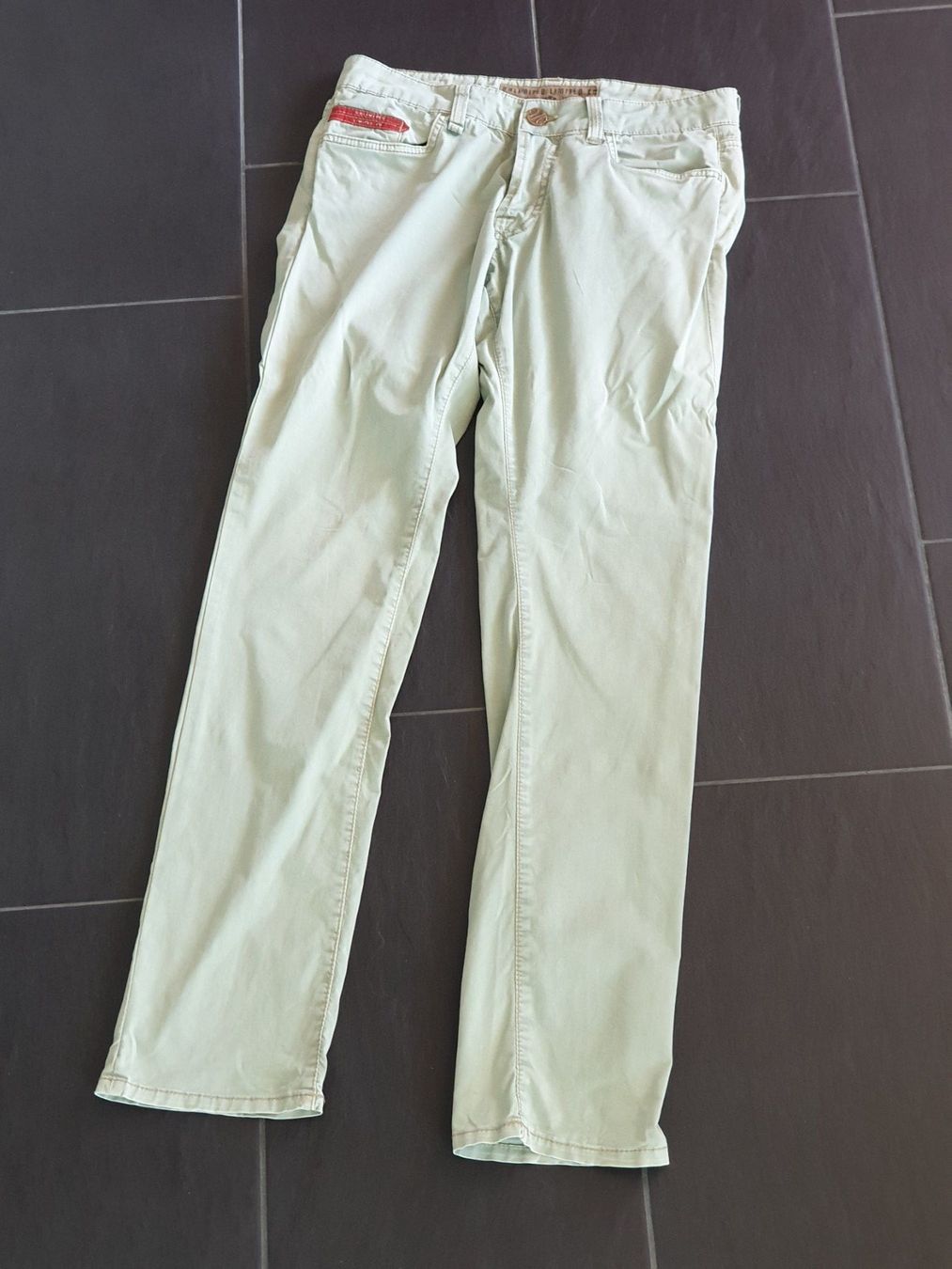 Jeans: Herren Jeans Gr. 31 – Usato da Gommiswald venduto da Rickenblitz