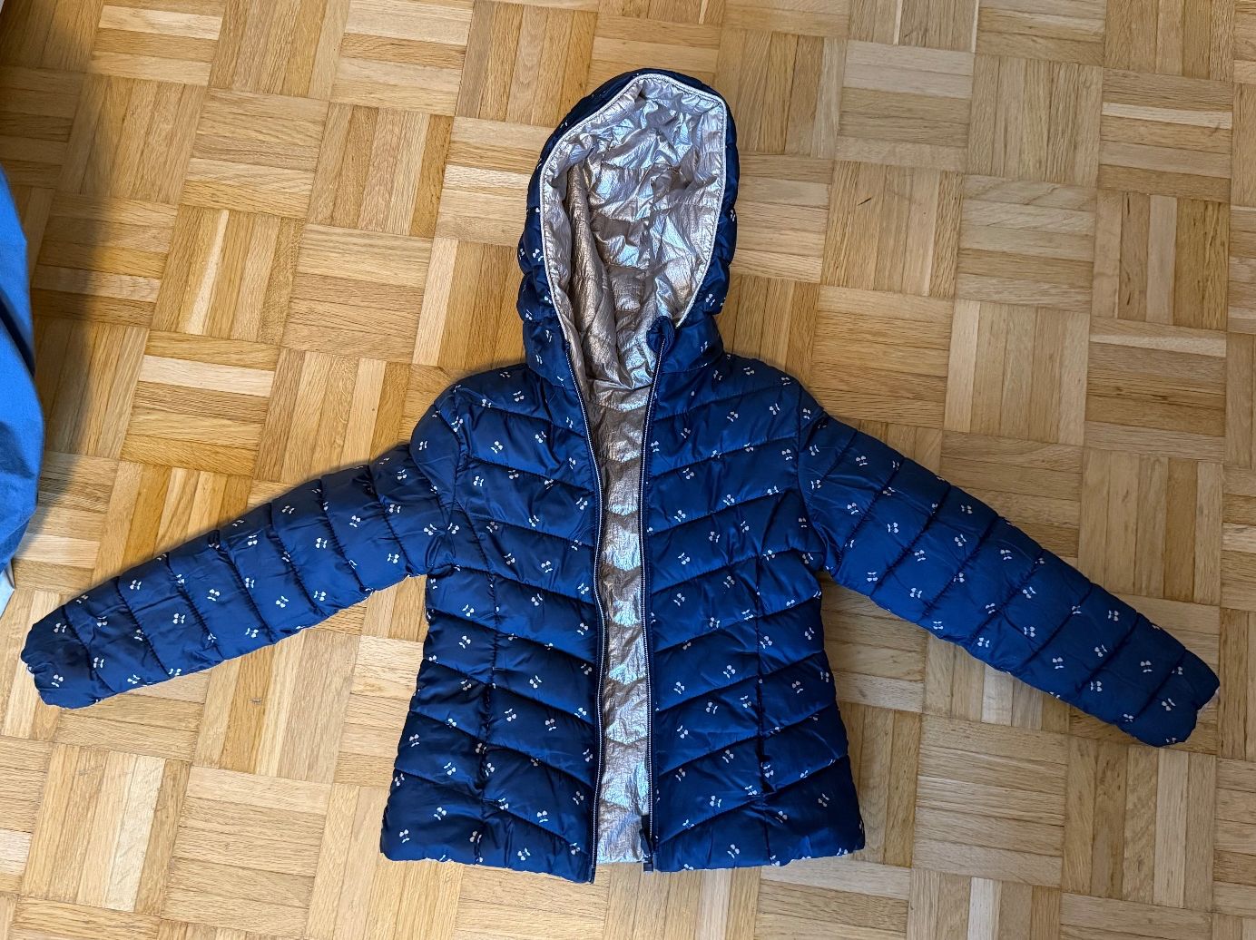 Okaidi Giacche & Cappotti: Reversible Jacket Girl Wendejacke Mädchen 122 – Usato da Adliswil venduto da miceta1986 1