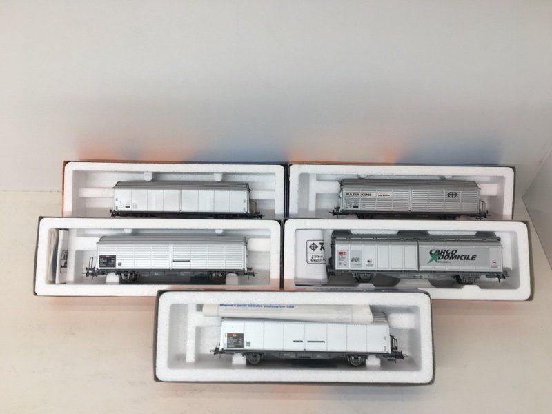 Roco Trains électriques: Spur H0 Roco SBB 5er Set Schiebewandwagen – D'occasion à Büsserach par ModellbahnDepot 1