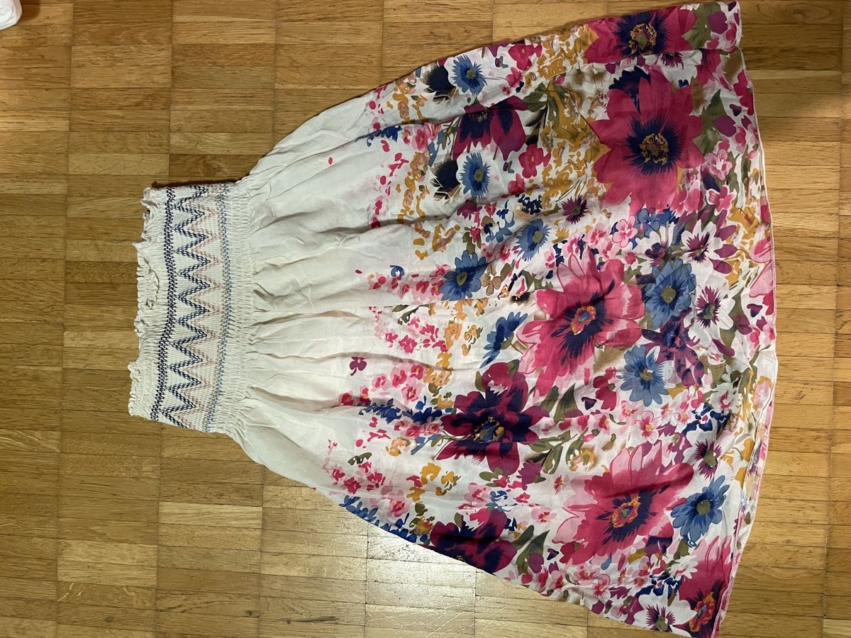 Robes: floral skirt/dress – D'occasion à Neuchatel par shi_9fzw 1