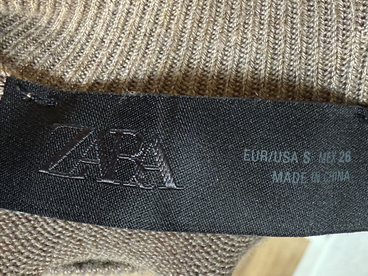 Zara Maglioni & Felpe: Pull col roulé taupe Zara, t.S/36 – Usato da Tavannes venduto da Thriftshop 4