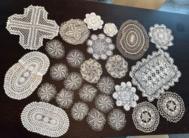 Set 26x Tischdeckchen handgefertigt - weiss/creme - wie NEU!