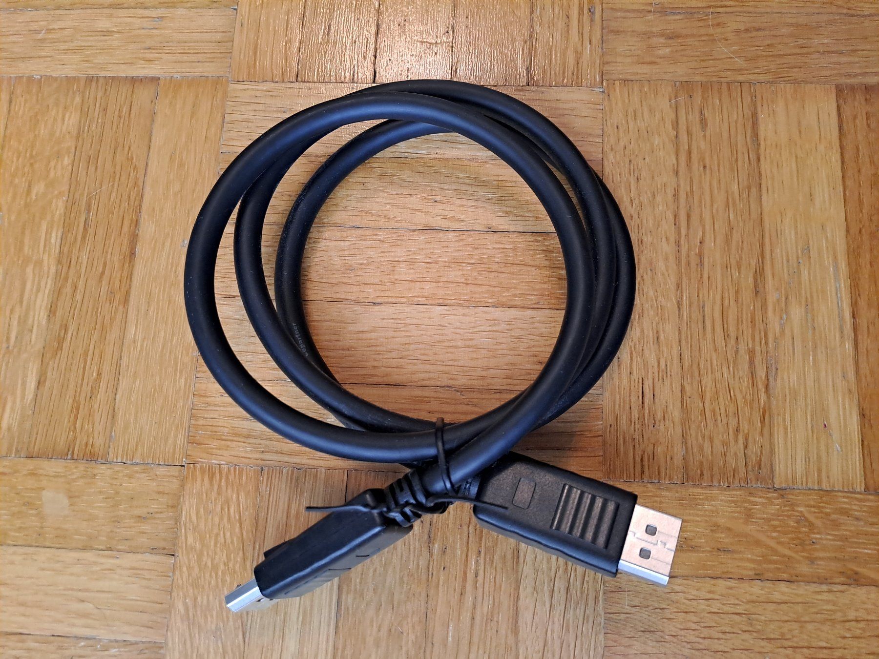 Kabel: Display Port Kabel – Gebraucht aus Dietikon von Volers