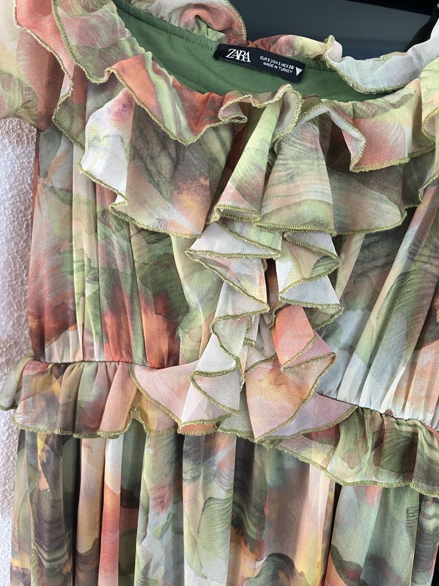 Zara Kleider: Zara Chiffon Rüschen Minikleid, Grösse S – Neu (gemäss Beschreibung) aus Baar von Lila2006 1