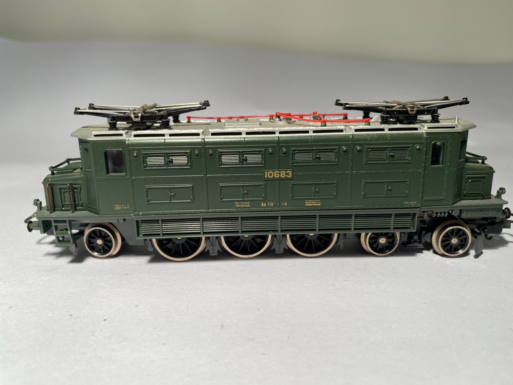 Lima Modellini di ferrovie: LIMA E-Lok Ae 3/6 der SBB 208117 grün DC – Usato da Buchrain venduto da Modellbahn11 2
