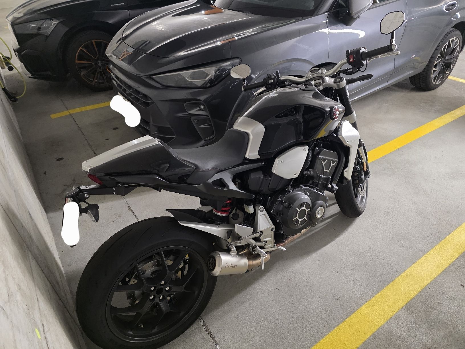 Honda Strasse: Honda CB 1000 R - mit Zubehör – Gebraucht aus Goldach von Haraldiusmaximus 1