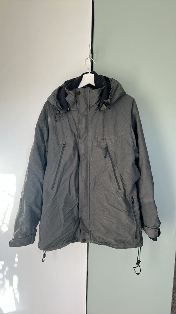 Carhartt Giacche: Carhartt Winterjacke oder Skijacke - gebraucht – Usato da Zürich venduto da Josaholic