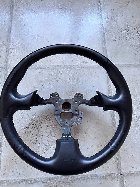 Honda Tutti pezzi di ricambio auto: Honda EP3 Lenkrad – Usato da Thierachern venduto da pelati86 2