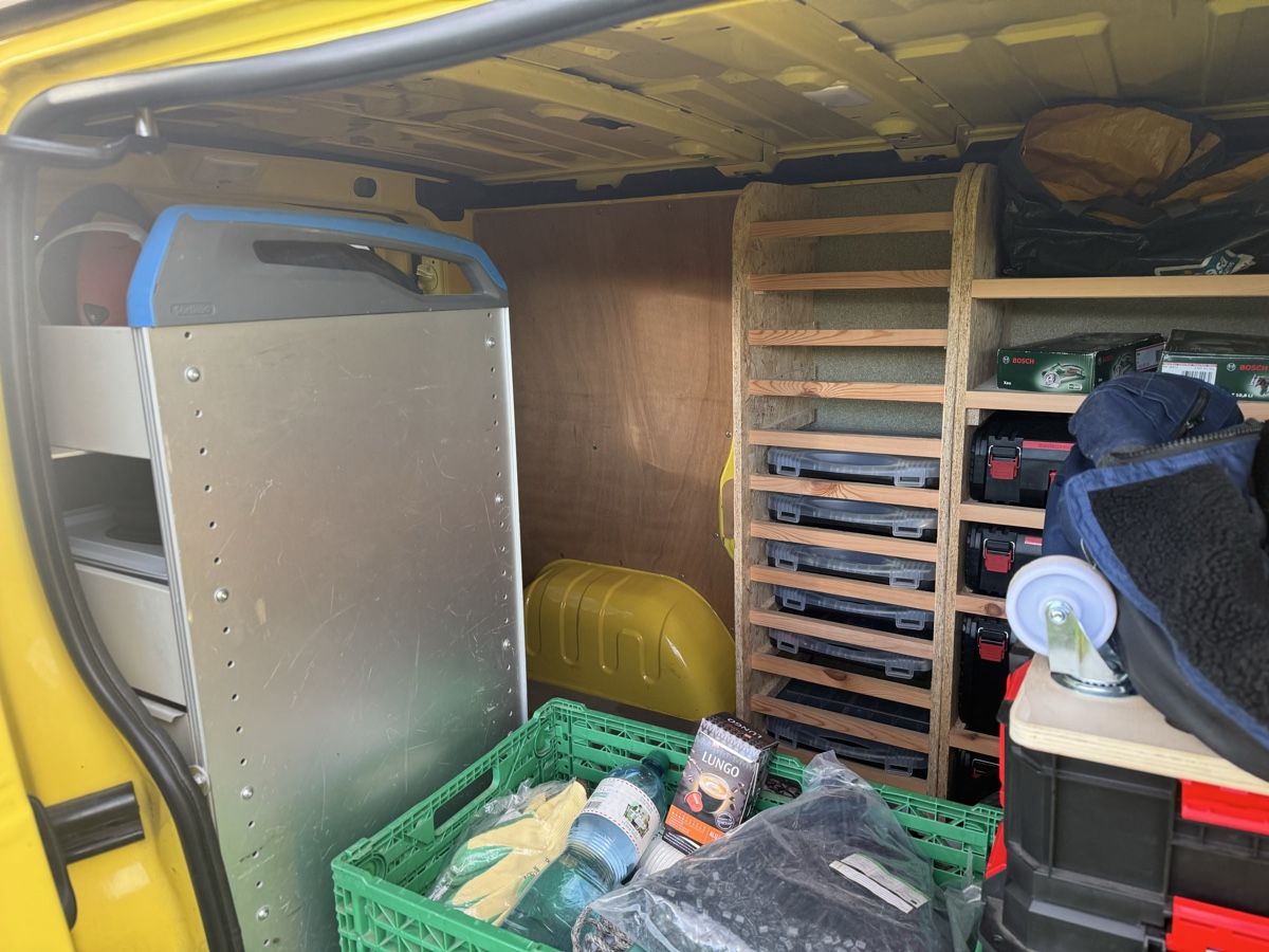 Opel Veicoli commerciali: Opel Vivaro, 2012, gelb, mit Sortimo – Usato da Schaffhausen venduto da Schutzeng8 4