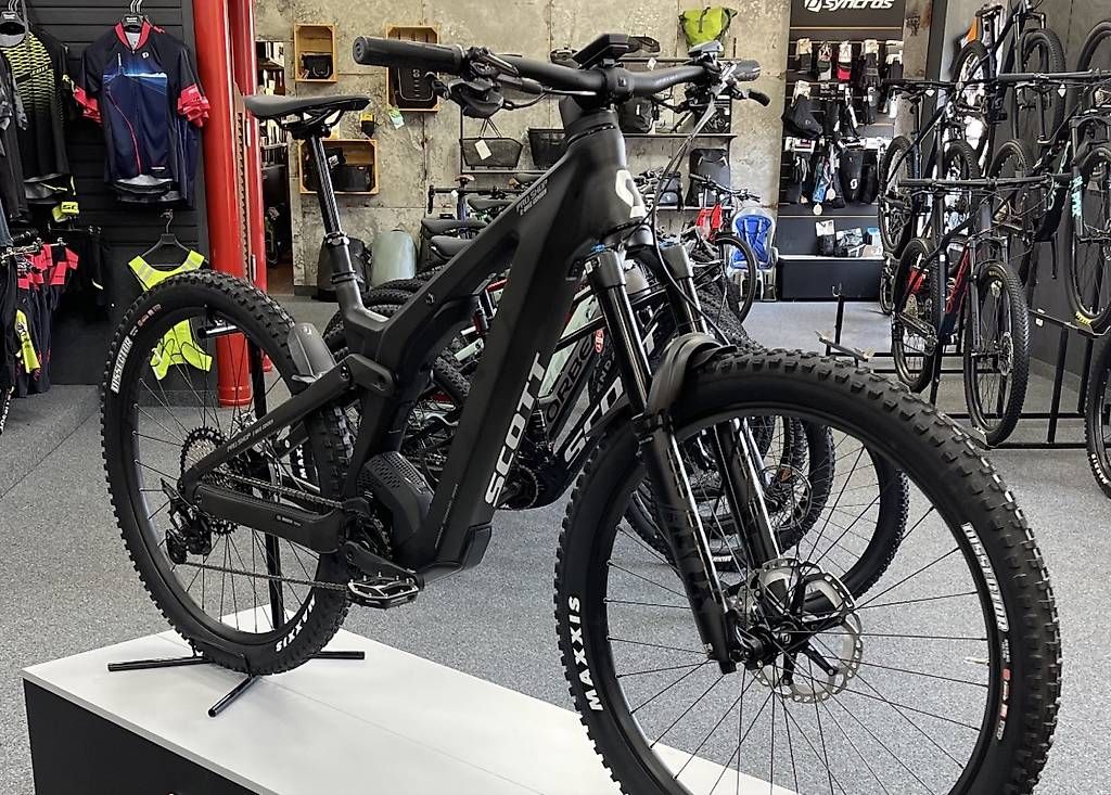 Biciclette: Scott eride patron 900 Carbon – Usato da La Chaux-de-Fonds venduto da Stamper0