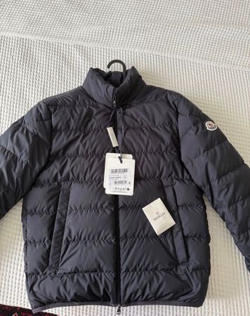 Moncler Daunenjacke