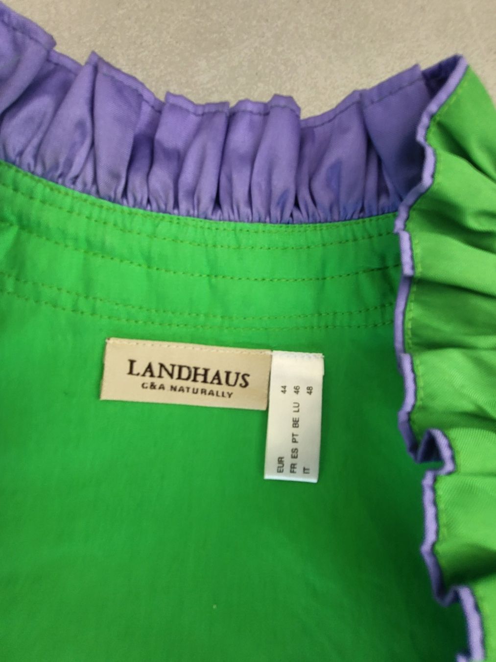 Costumi: Dirndl gr. 42 44 top Zustand – Usato da Boswil venduto da i12i 8