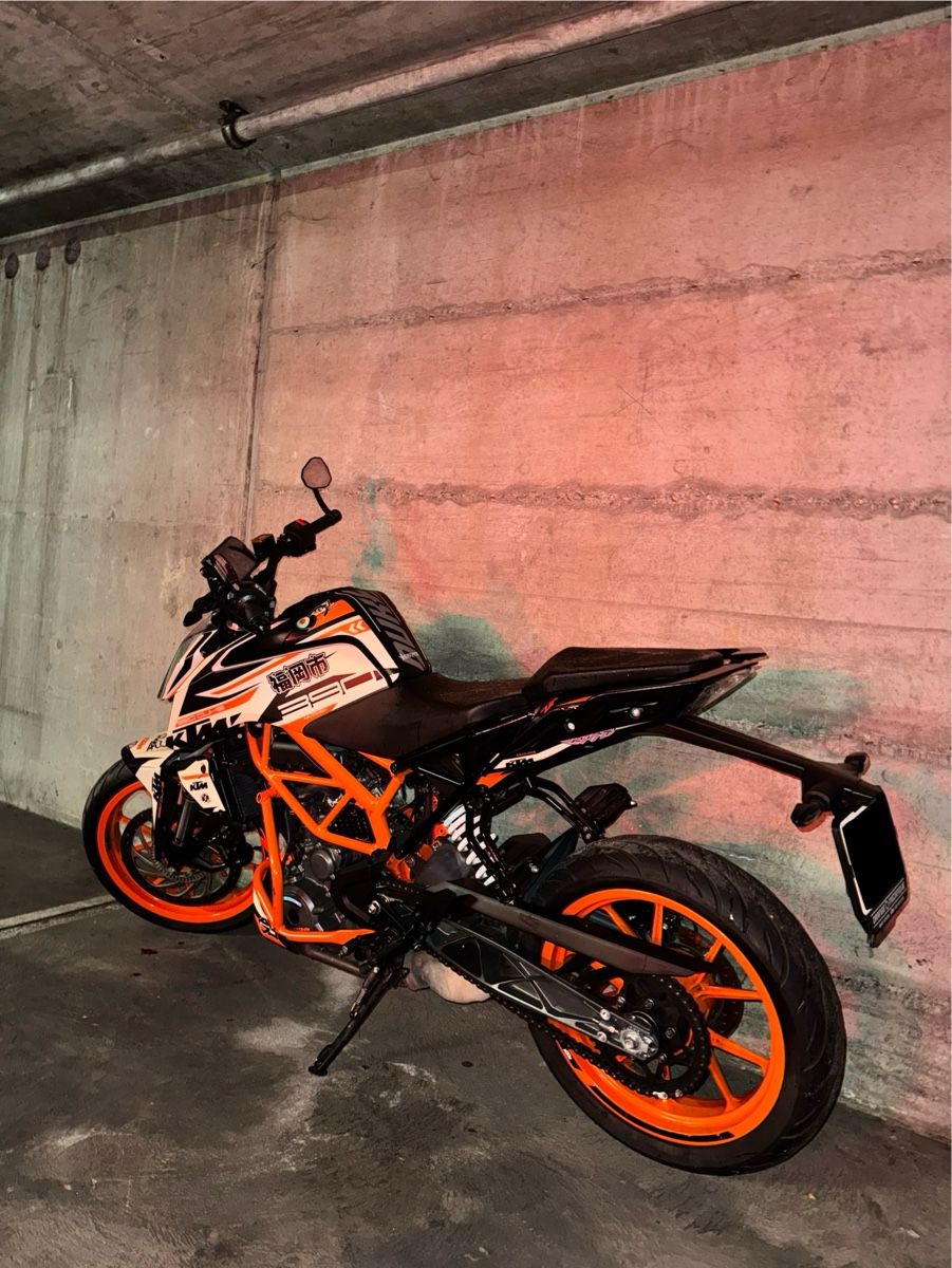 KTM Strada: Moto KTM Duke 390 – Usato da Genève venduto da rod_tat 1