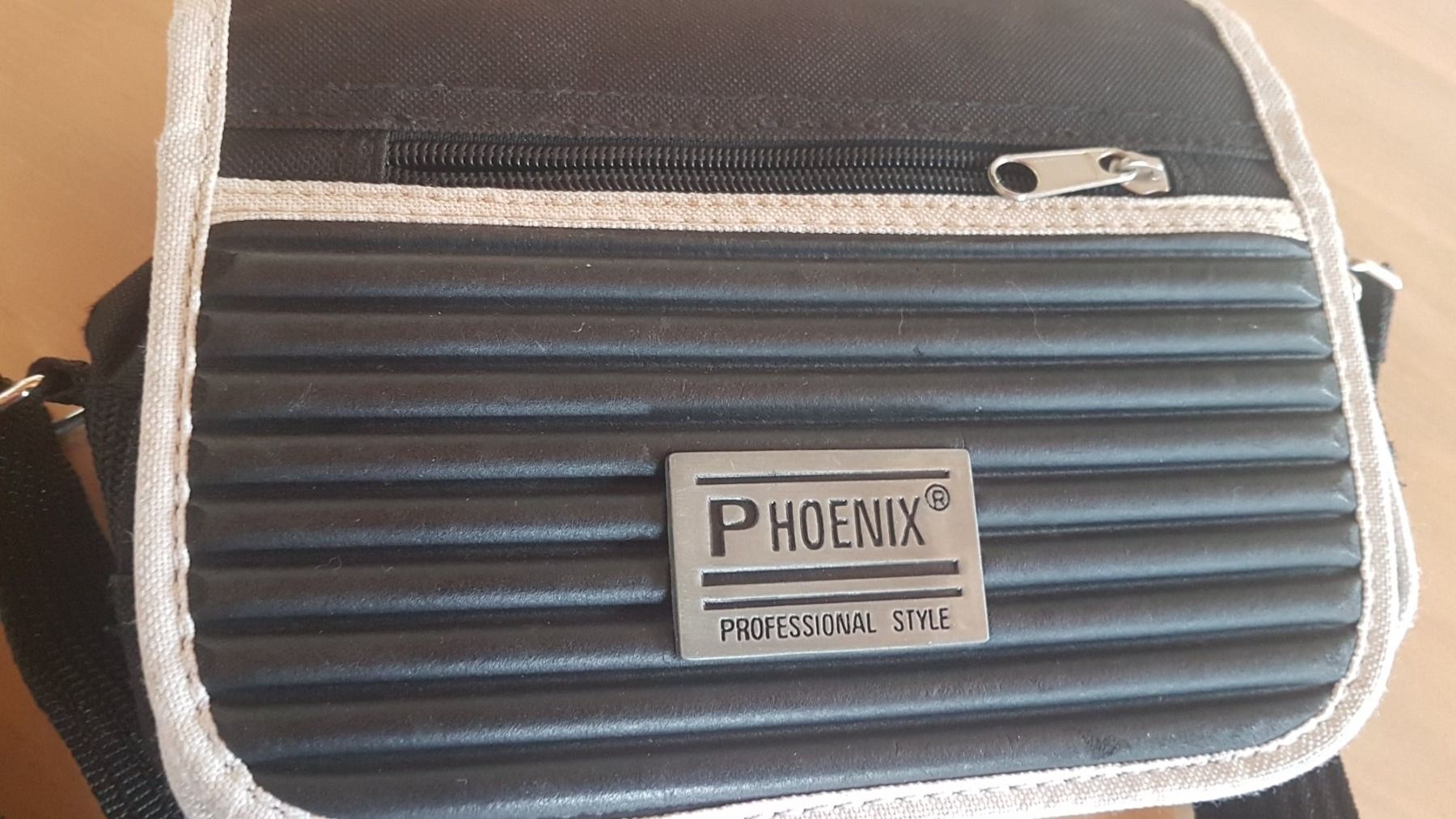 Borse da donna: Sac à bandoulière marque Phoenix – Usato da Villiers venduto da san_jn5w 1