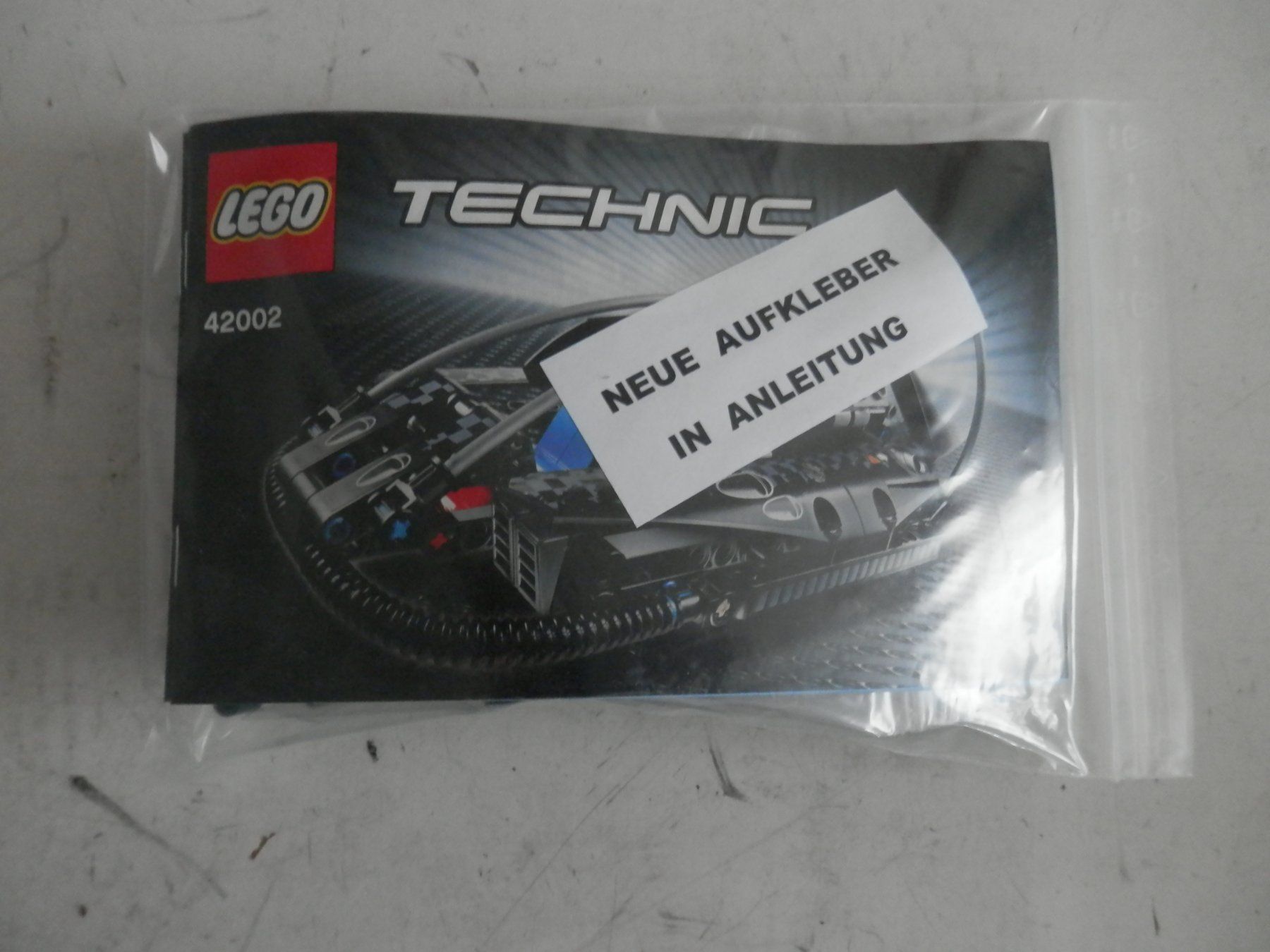 Lego Giocattoli: LEGO Technic 42002 Luftkissenboot   TOP – Usato da Alpnach-Dorf venduto da FUEL70