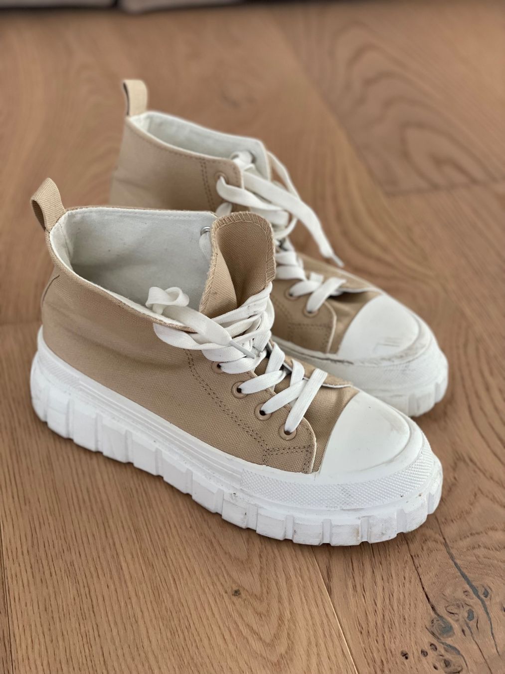 Scarpe da donna: Schuhe Grösse 39 – Usato da Richterswil venduto da KAYLEIGH_77 2