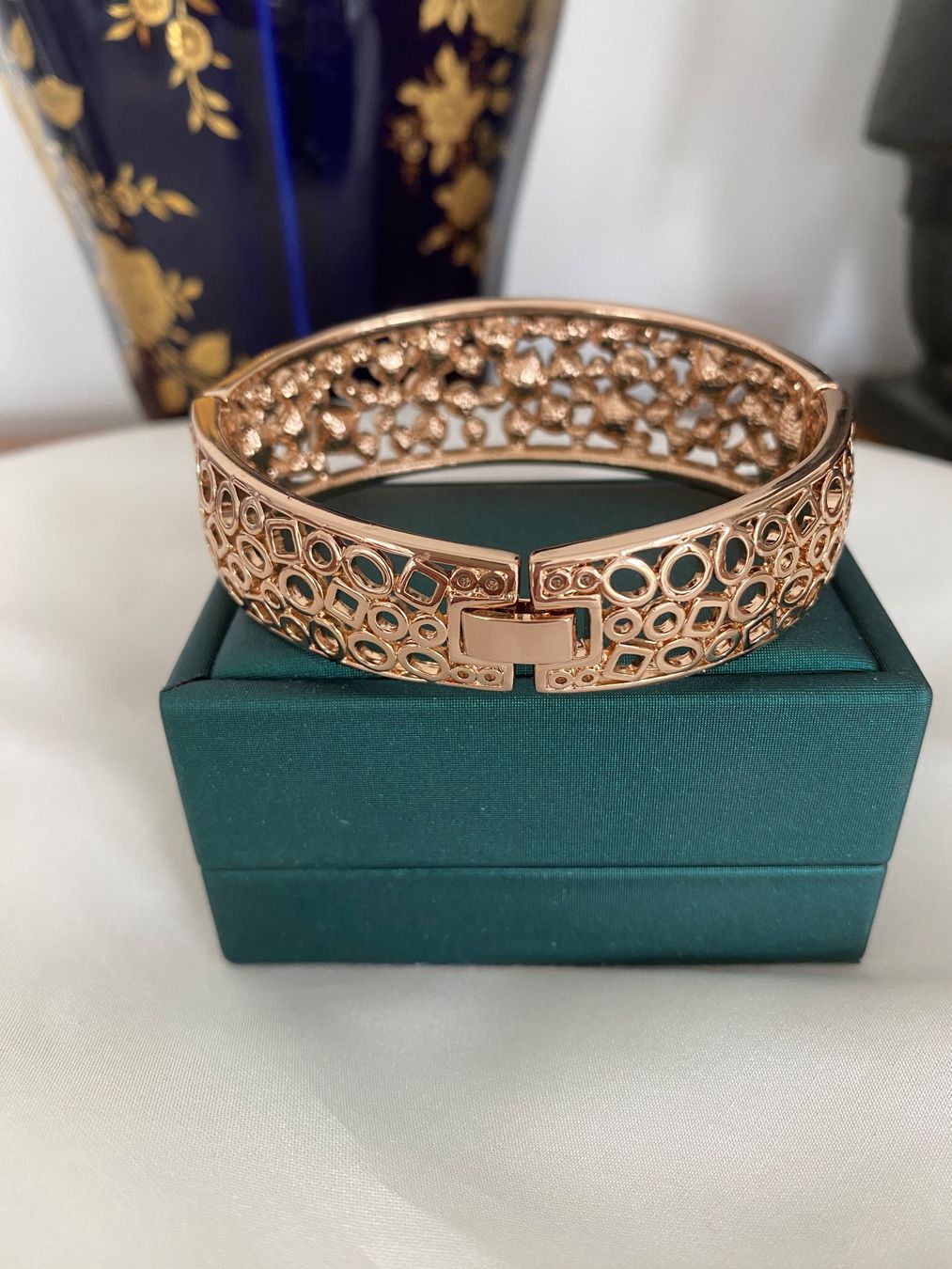 Bracciali & Braccialetti: Wunderschönes Armband – Nuovo e nell'imballaggio originale da Sarnen venduto da catnini 3