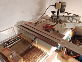Graviermaschiene. Gravograph