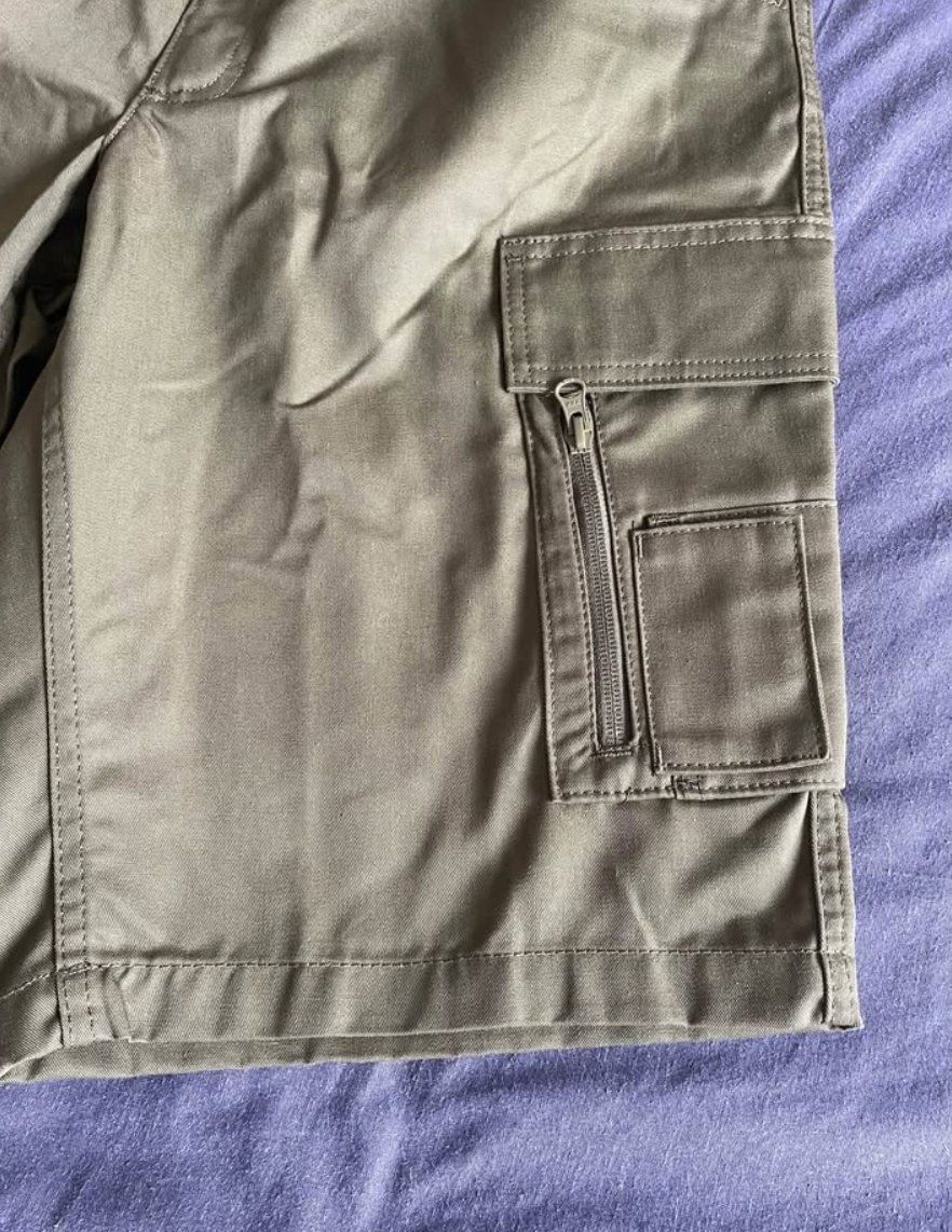 Pantaloni: Arbeitsshorts - Hosen für Herren – Nuovo e nell'imballaggio originale da Zürich venduto da valevare 3
