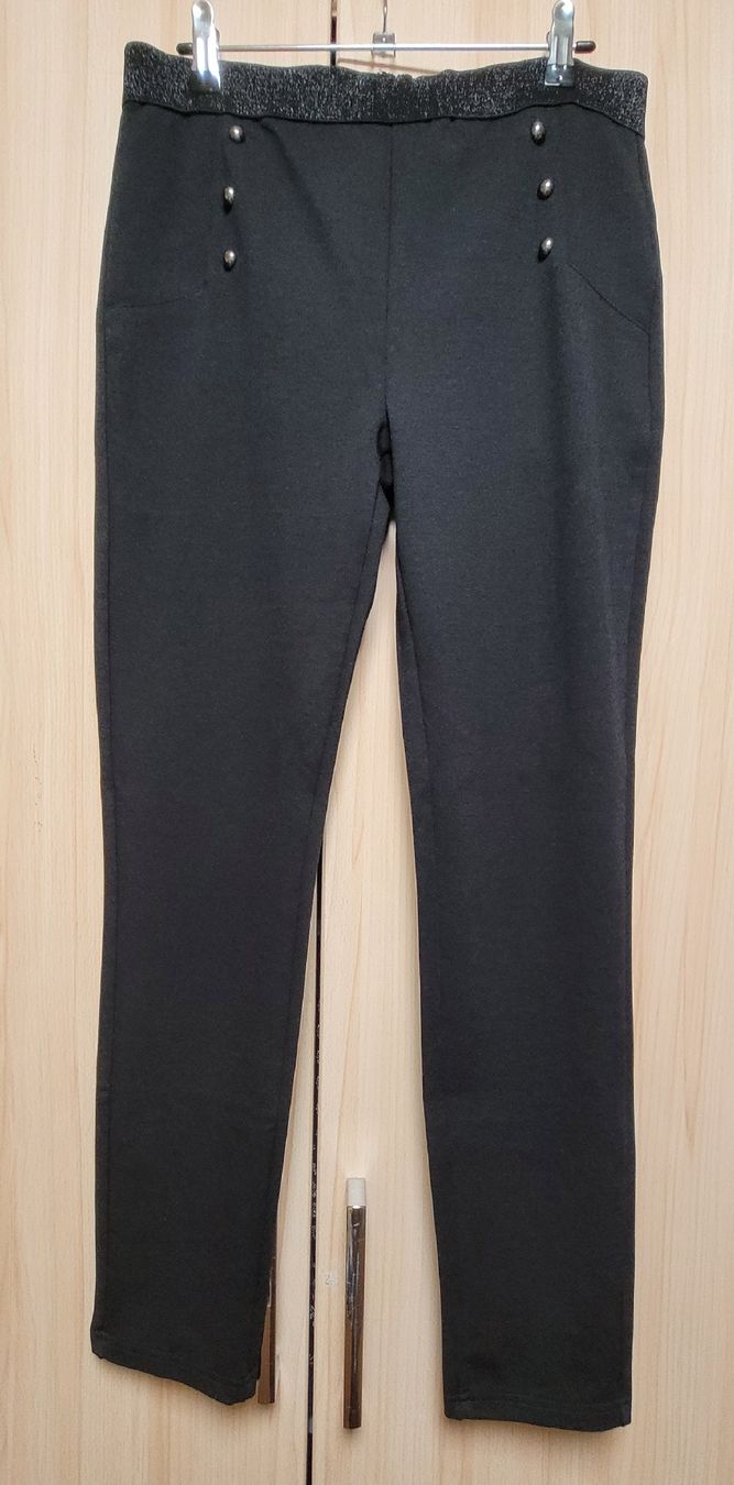 Leggings: Damenhose Leggings Gr. L schwarz – Neu (gemäss Beschreibung) aus Madiswil von Lentiggine
