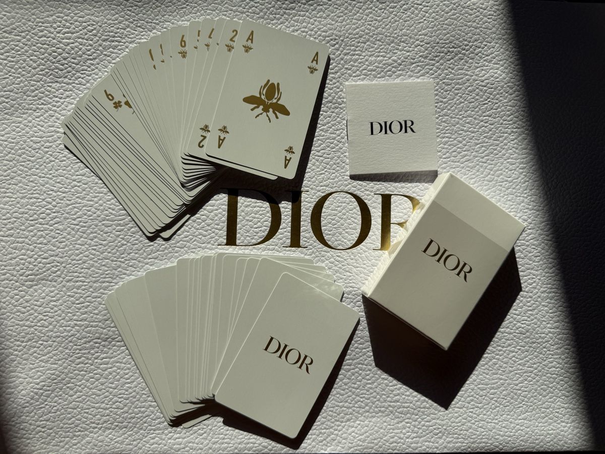 Giochi: Dior Playing Cards – Nuovo (secondo la descrizione) da Luzern venduto da sas_r89l