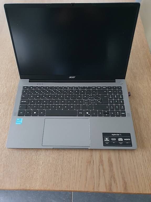 Notebooks: Laptop – Gebraucht aus Weiach von Enileve2