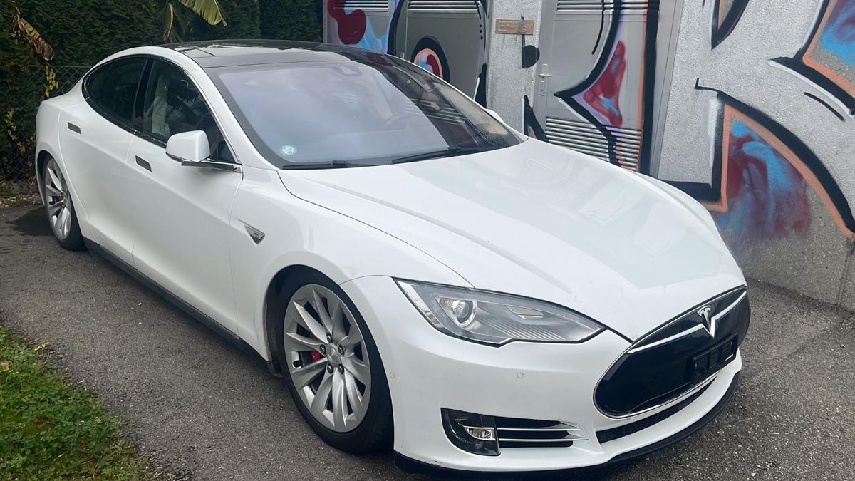 Tesla Automobili: Tesla Model S, Performance 85 D Pearl White – Usato da wöschnau venduto da rash99 1