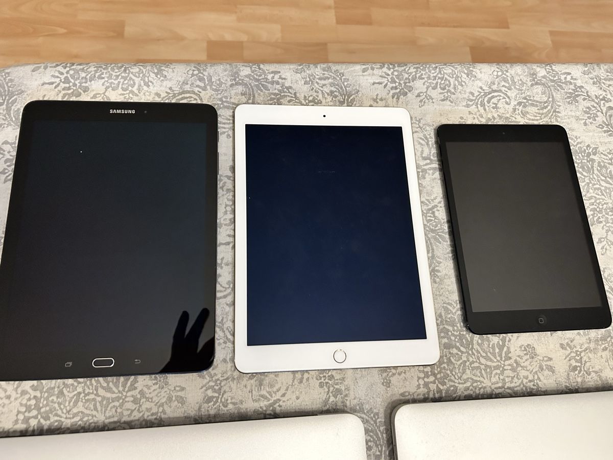 Apple Portables: Diverse Apple Geräte  – Défectueux à Bellach par Veritas4 2