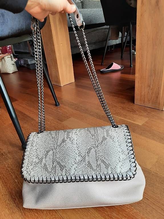 Borse da donna: BATA  Damen Tasche UNGETRAGEN – Nuovo (secondo la descrizione) da Buchs SG venduto da miska01