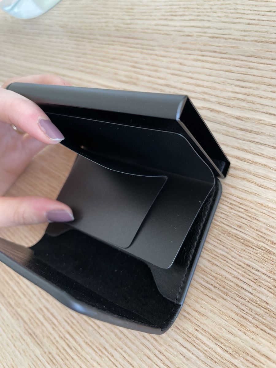 Brieftaschen: Kreditkartenhalter/Portemonnaie – Neu und originalverpackt aus Pieterlen von JK99 2