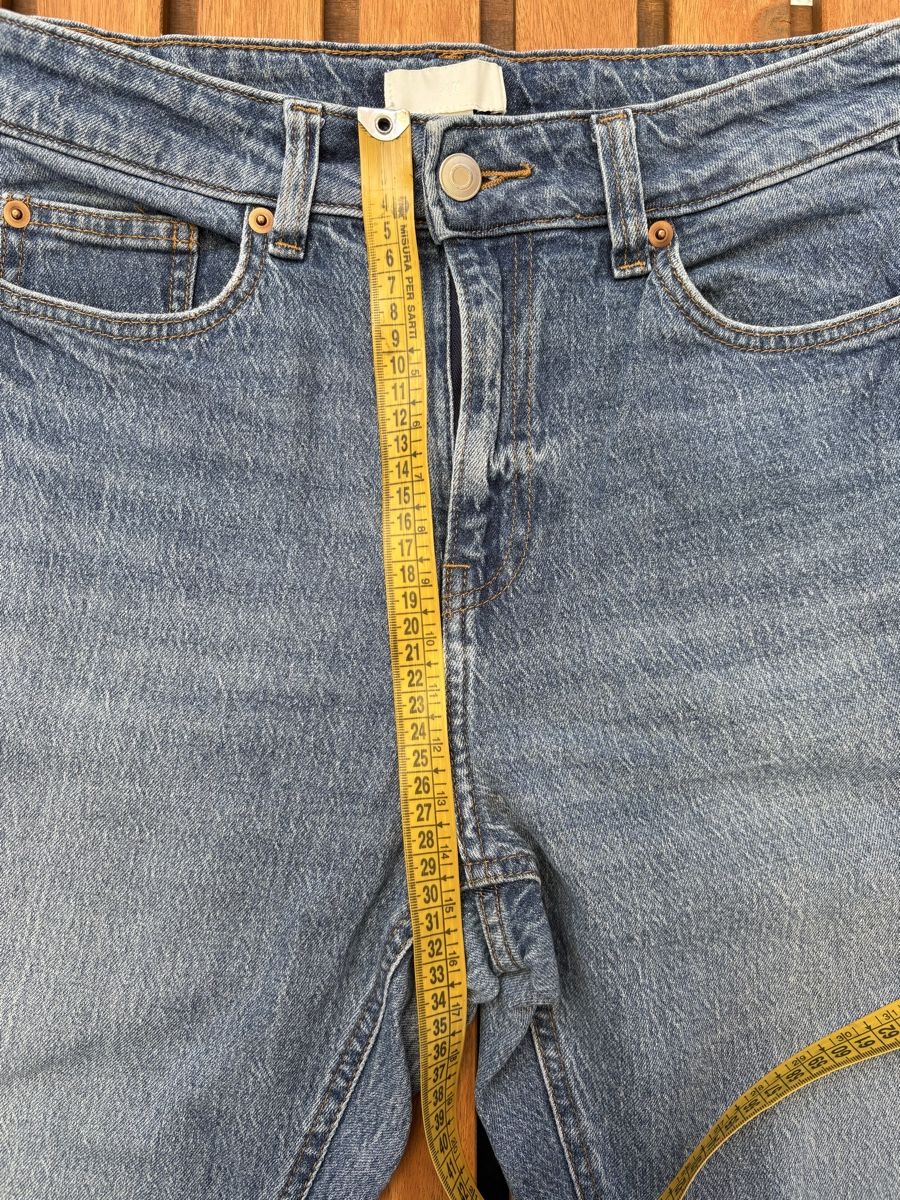 H&M Jeans: Damenjeans H&M 38 Blau – Usato da Oensingen venduto da Chicotus 4