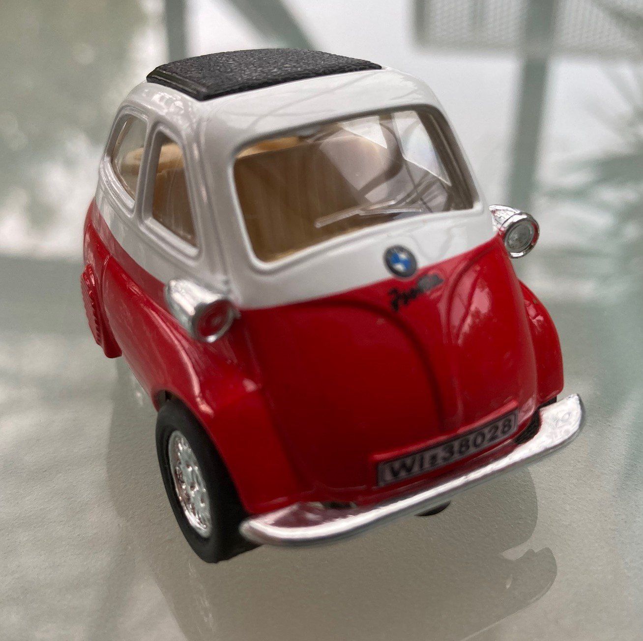 Modellini d'auto: BMW Isetta 1:38 – Nuovo e nell'imballaggio originale da Wolfhausen venduto da signat 1