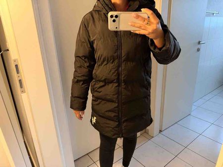 Damen Wintermantel schwarz gesteppt gebraucht