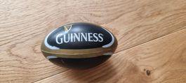 Guinness: kleiner Rugbyspielball
