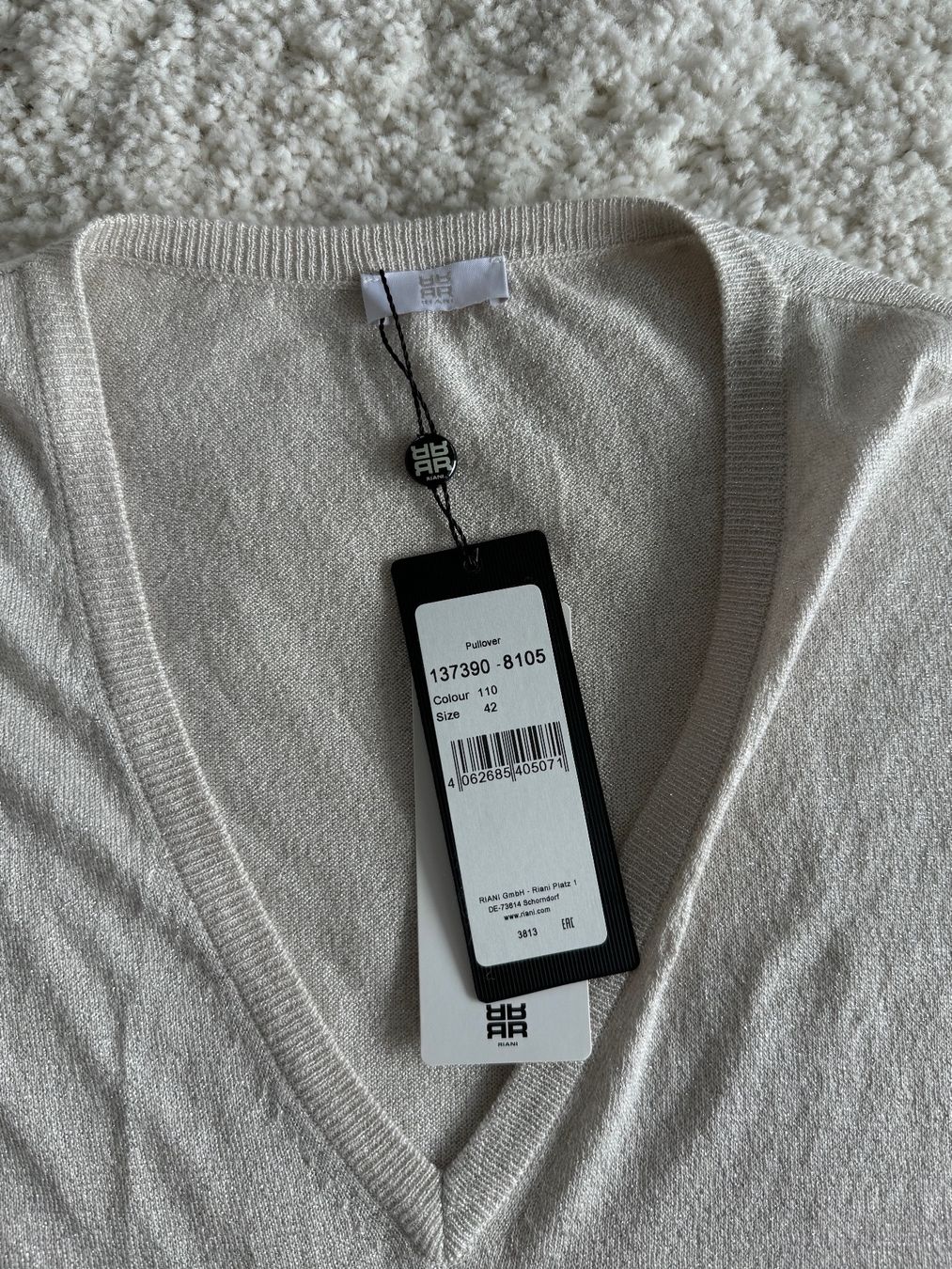 Riani Maglioni & Felpe: RIANI Cruise Collection Pullover Creme Lurex Strick Gr42 NEU – Usato da Zuerich venduto da Moochie 2