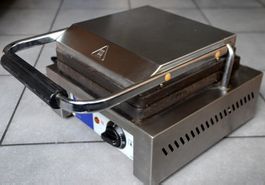 Hendi Waffelmaschine / machine à gaufres1500W