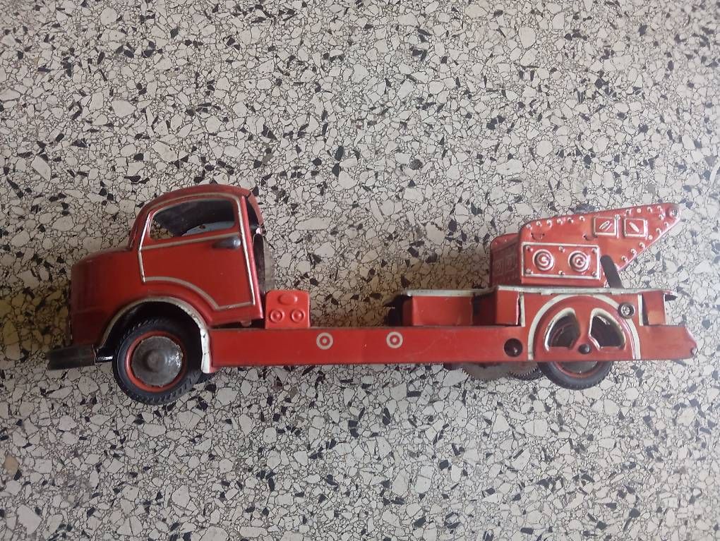Jouets: Blech Feuerwehr Laster – D'occasion à Basel par Petergunn 2