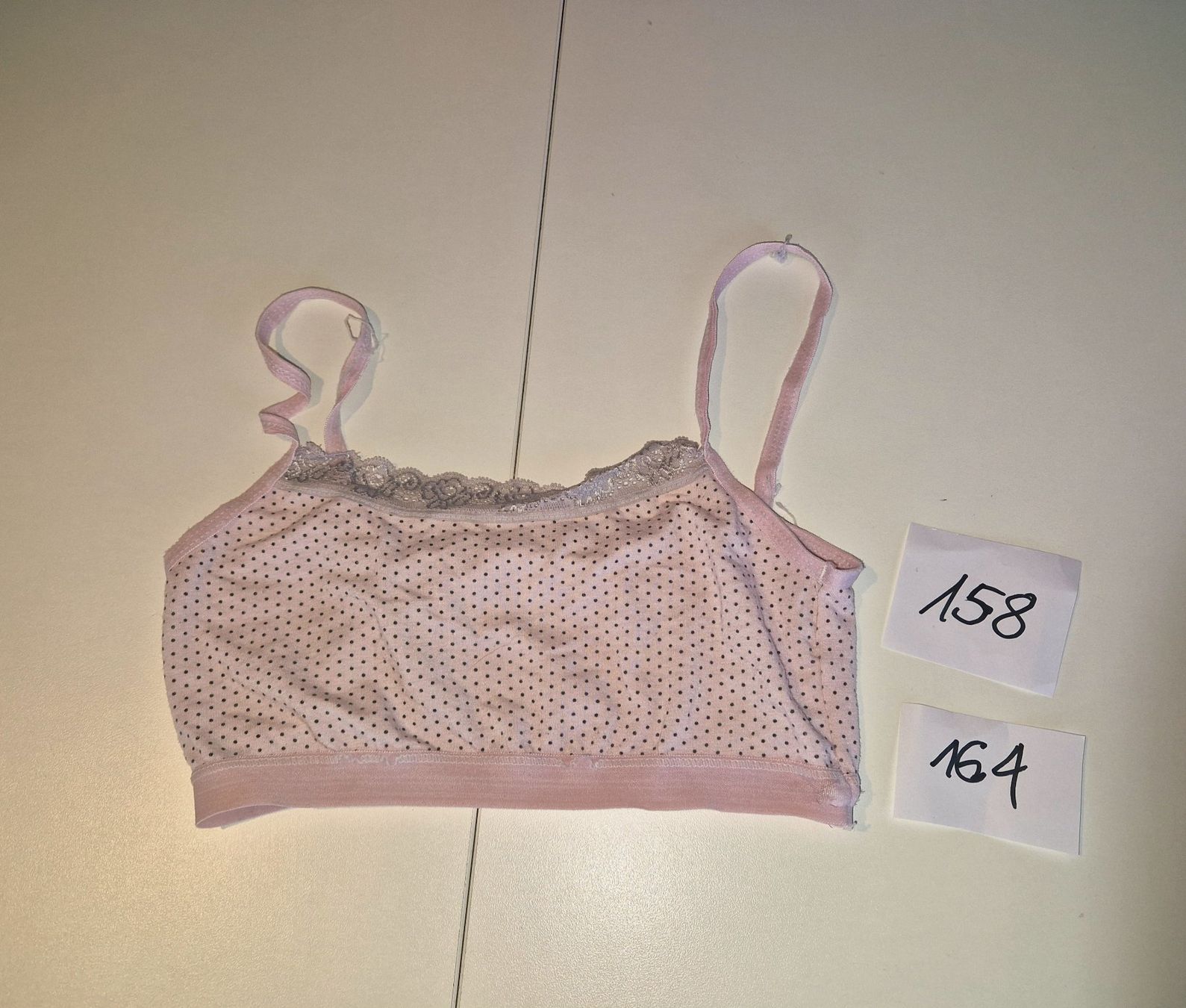 Biancheria intima: Top 158/164 – Usato da Stüsslingen venduto da white_angel86