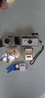 Fotoapparate 2 St.mit Zubehör/Belichtungsmesser, Blitzfächer