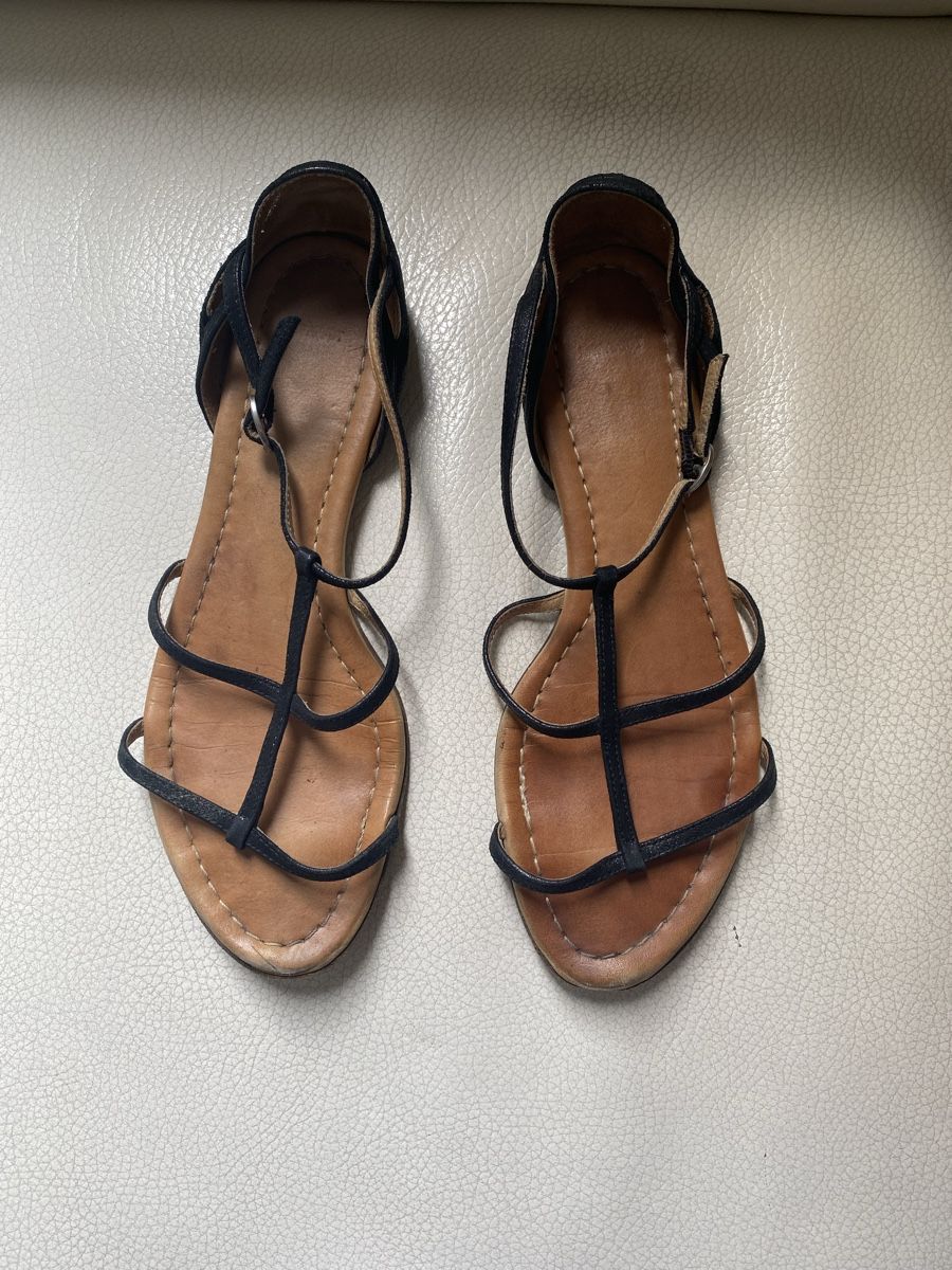 Navyboot Scarpe da donna: Navy boot leather sandals – Usato da Zürich venduto da Yuece