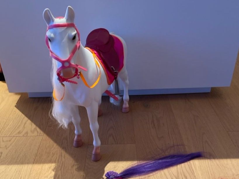 Our Generation Puppen: Our Generation Spielpferd Camarillo Weiss 50cm – Gebraucht aus Root von pem_xnw7 1