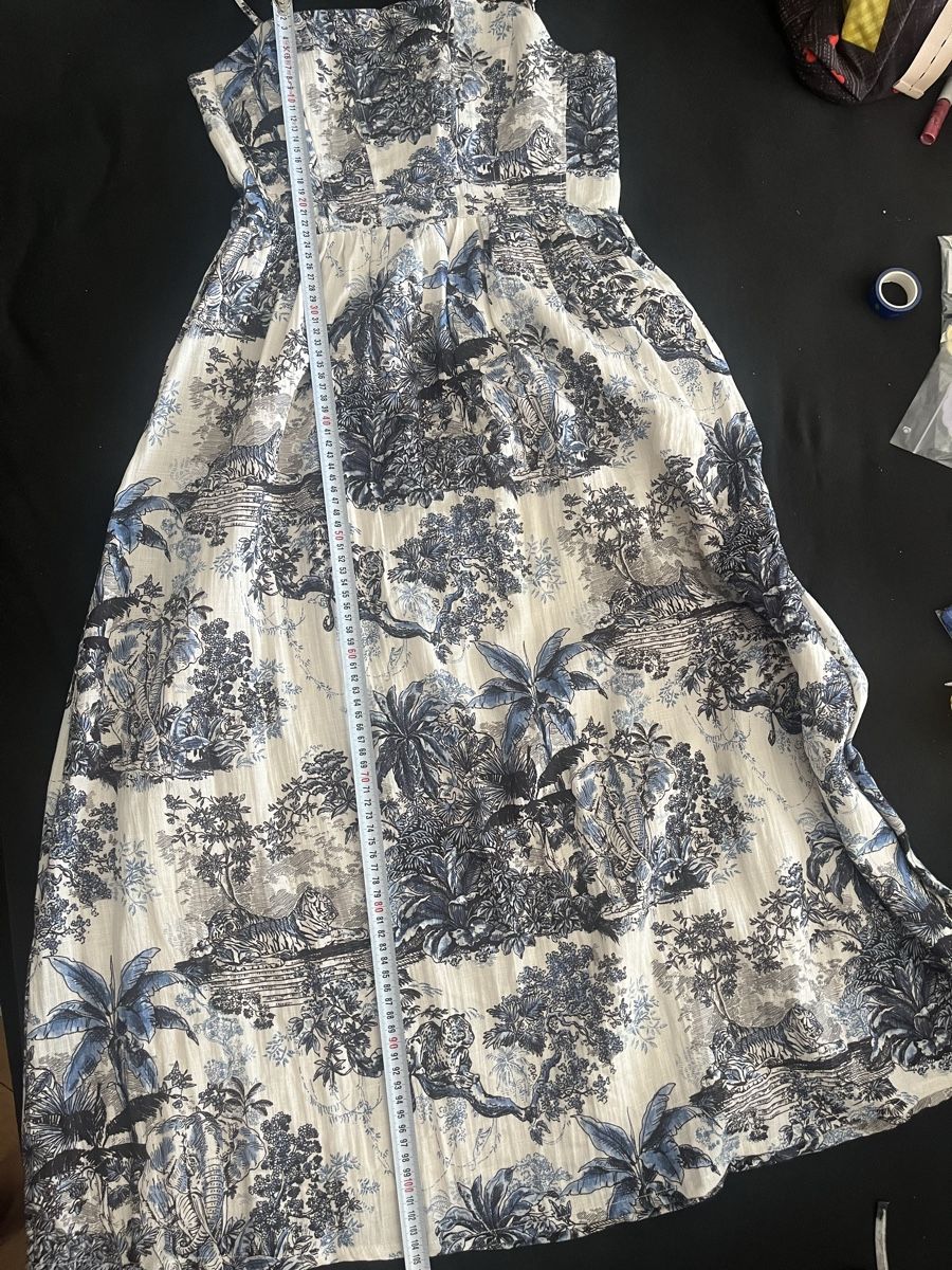 Vestiti: Kleid mit Print Grösse S neuwertig – Nuovo (secondo la descrizione) da Olten venduto da sae_82z2 1