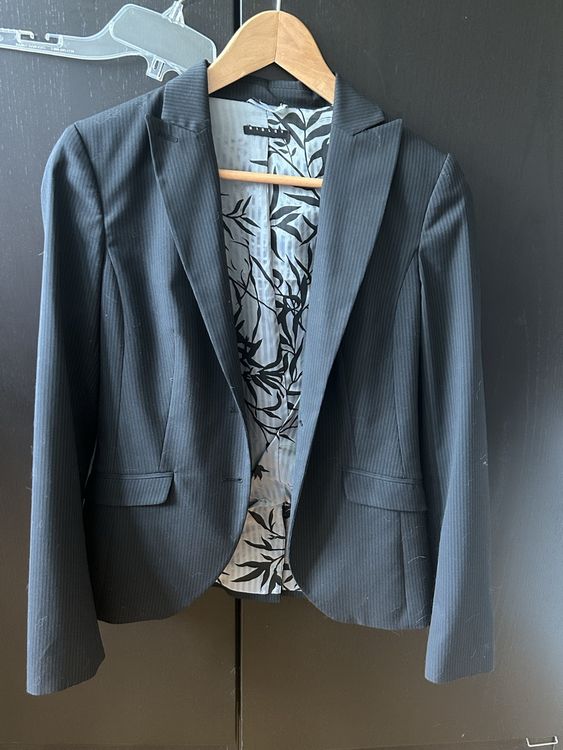 Sisley Ensembles & Tailleurs: Sisley blazer 160 cm size 40 – D'occasion à Allschwil par Evrim78