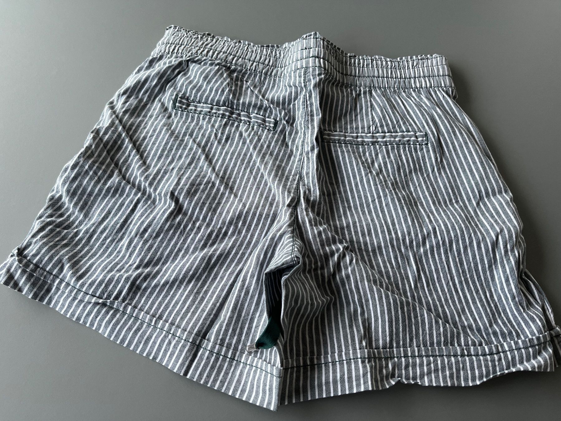 Pantaloni: Street One Shorts 34 – Usato da Rossrüti venduto da Piccola7 1