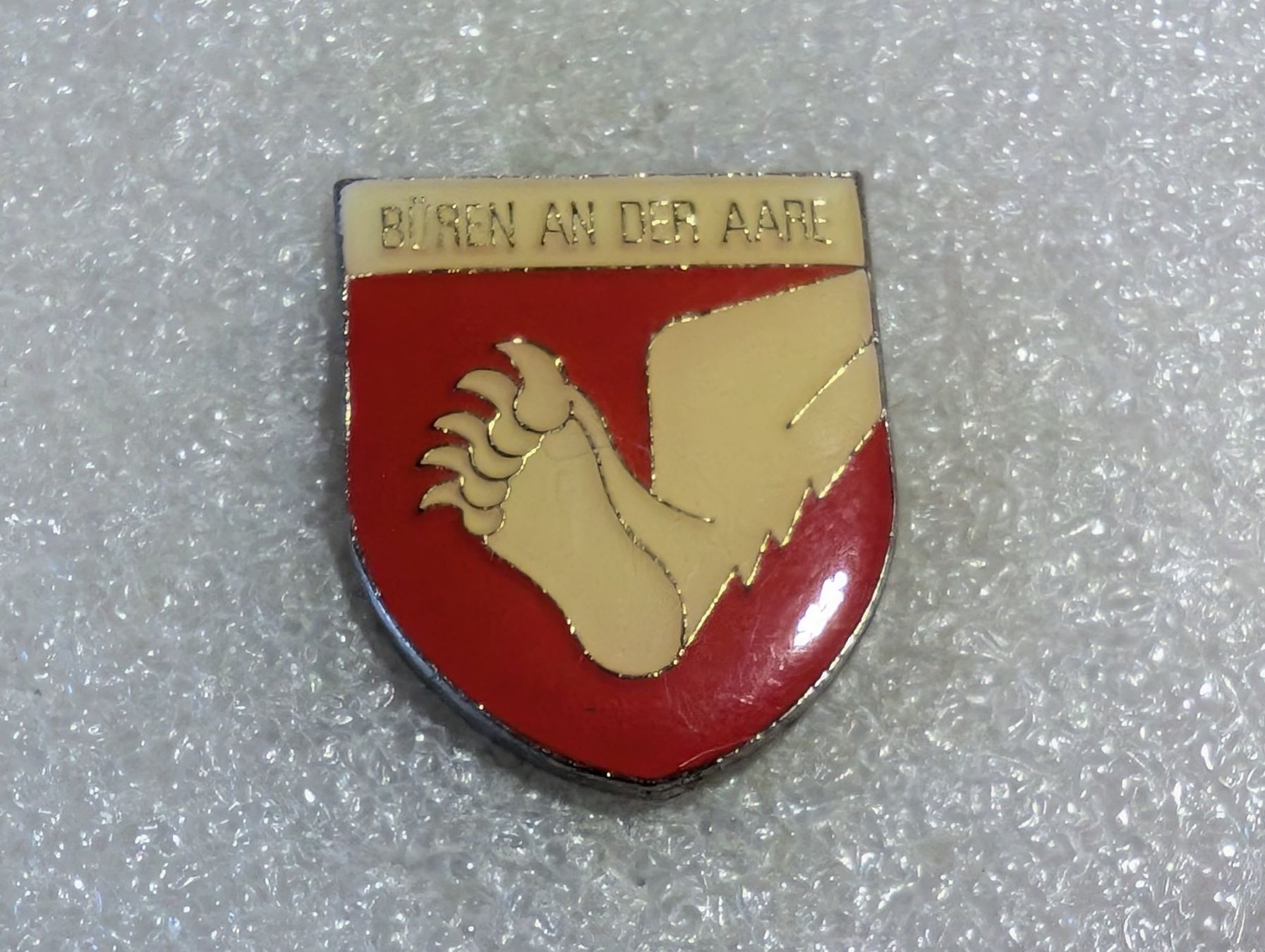 Placchette & Badge: Ansteckpin 190: Büren an der Aare – Usato da Oppligen venduto da Pin-Fall-Shop